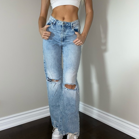 distressed denim jeans from garage - Picture 1 of 3